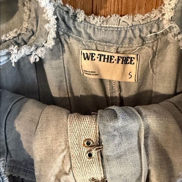 FREE PEOPLE WE THE FREE LUCILLE DENIM JUMPSUIT WIDE LEG COLOR DAYDREAMS SIZE SM - Picture 8 of 8